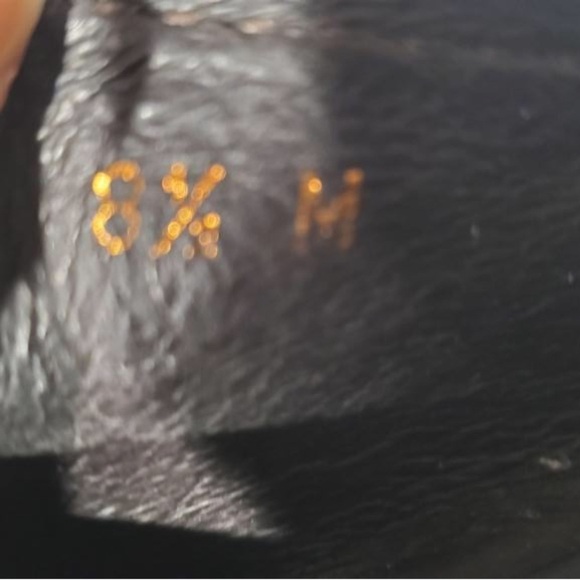 Donald Pliner NWOT Sz. 8 1/2 slide on leather wedge mule - Picture 5 of 10